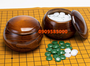 Bộ cờ vây bằng ngọc bích và mã não siêu độc đáo (hàng hiếm)