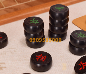 Bộ cờ tướng xịn bằng gỗ trắc khắc âm, bàn đàn hương đỏ